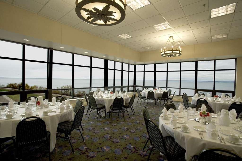 Edgewater Waterpark Duluth Restaurante foto