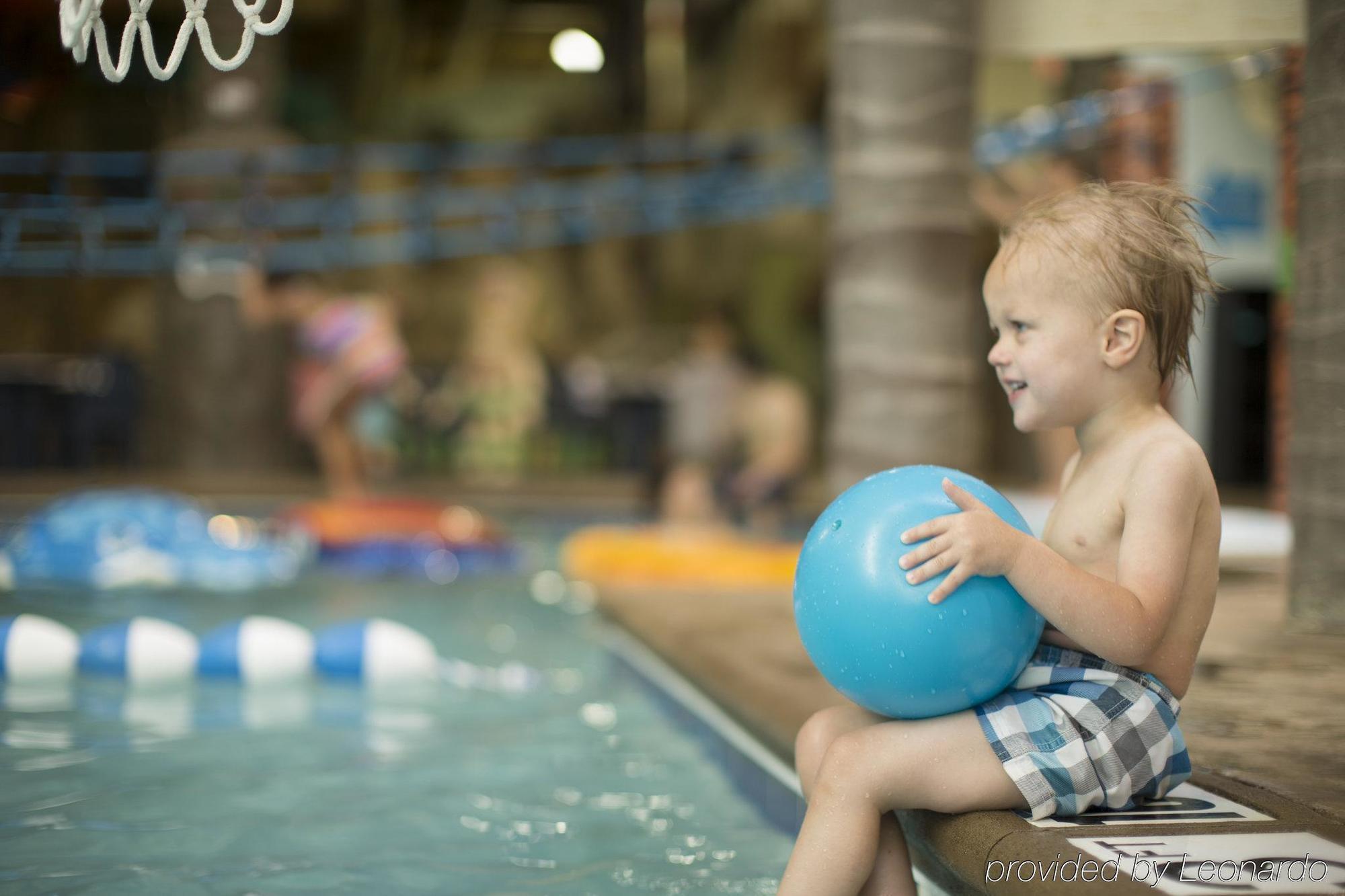 Edgewater Waterpark Duluth Exterior foto