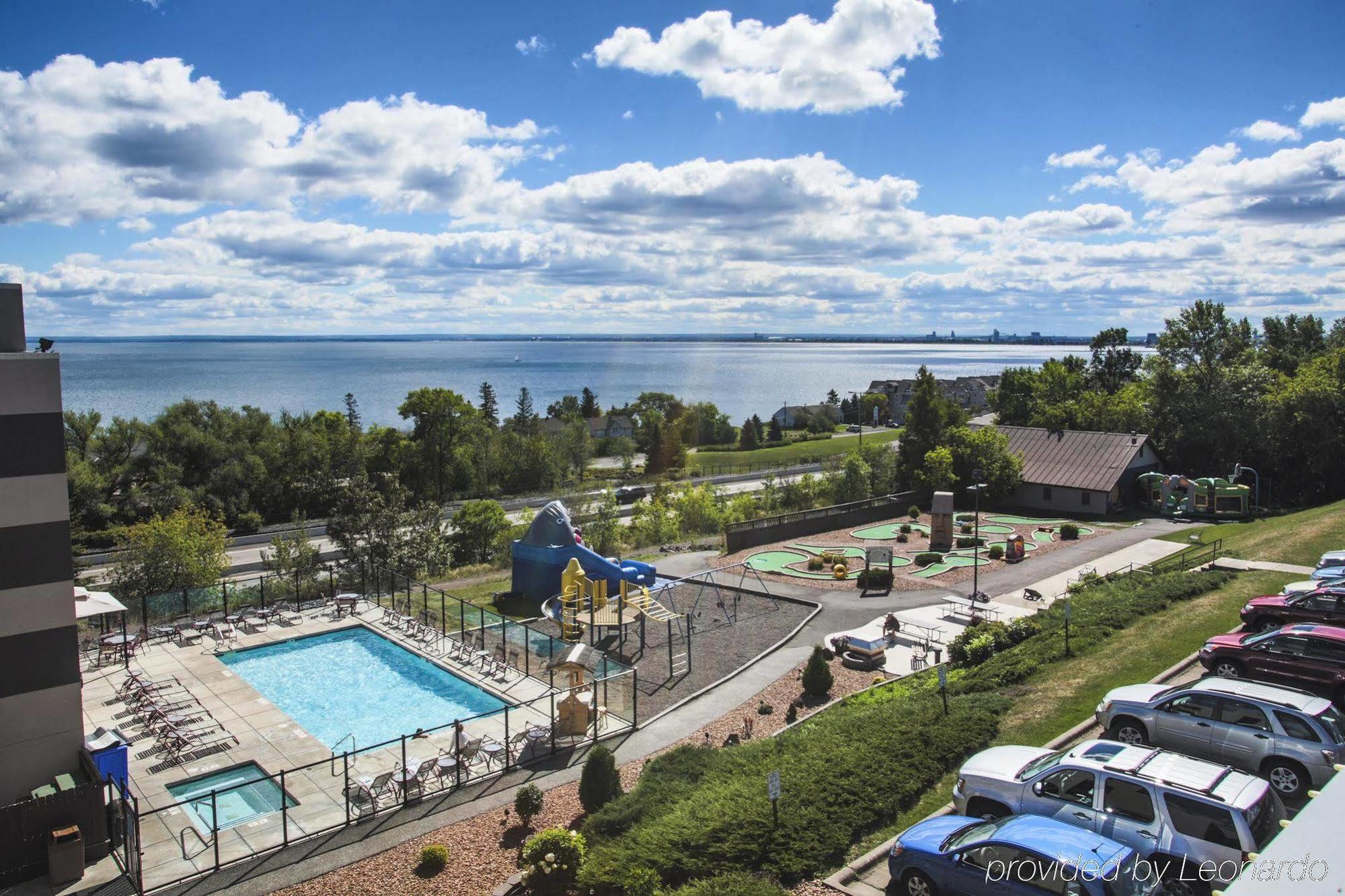 Edgewater Waterpark Duluth Exterior foto